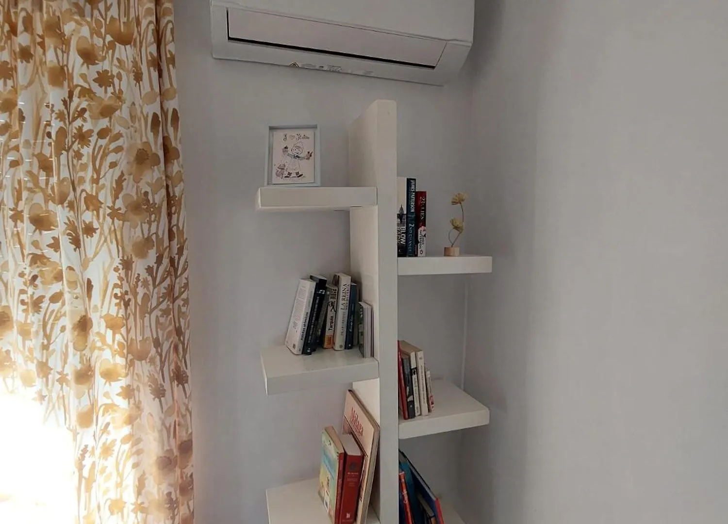 Modern Apartment בנאלמדנה